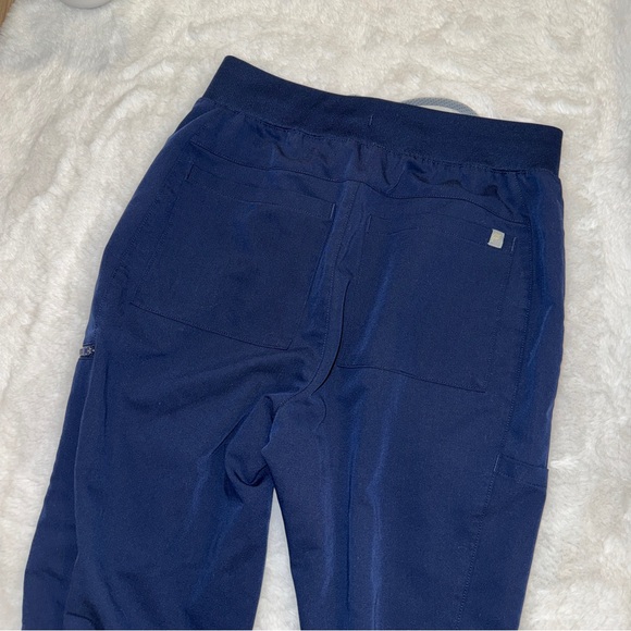Fabletics On-Call Scrub Jogger Navy Blue Size Small - Picture 4 of 6